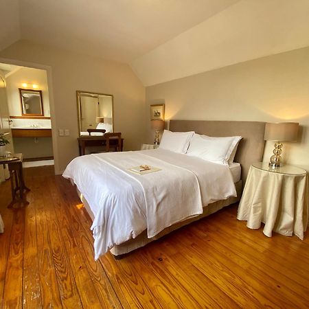 Acorn House Bed & Breakfast Кейптаун Екстериор снимка