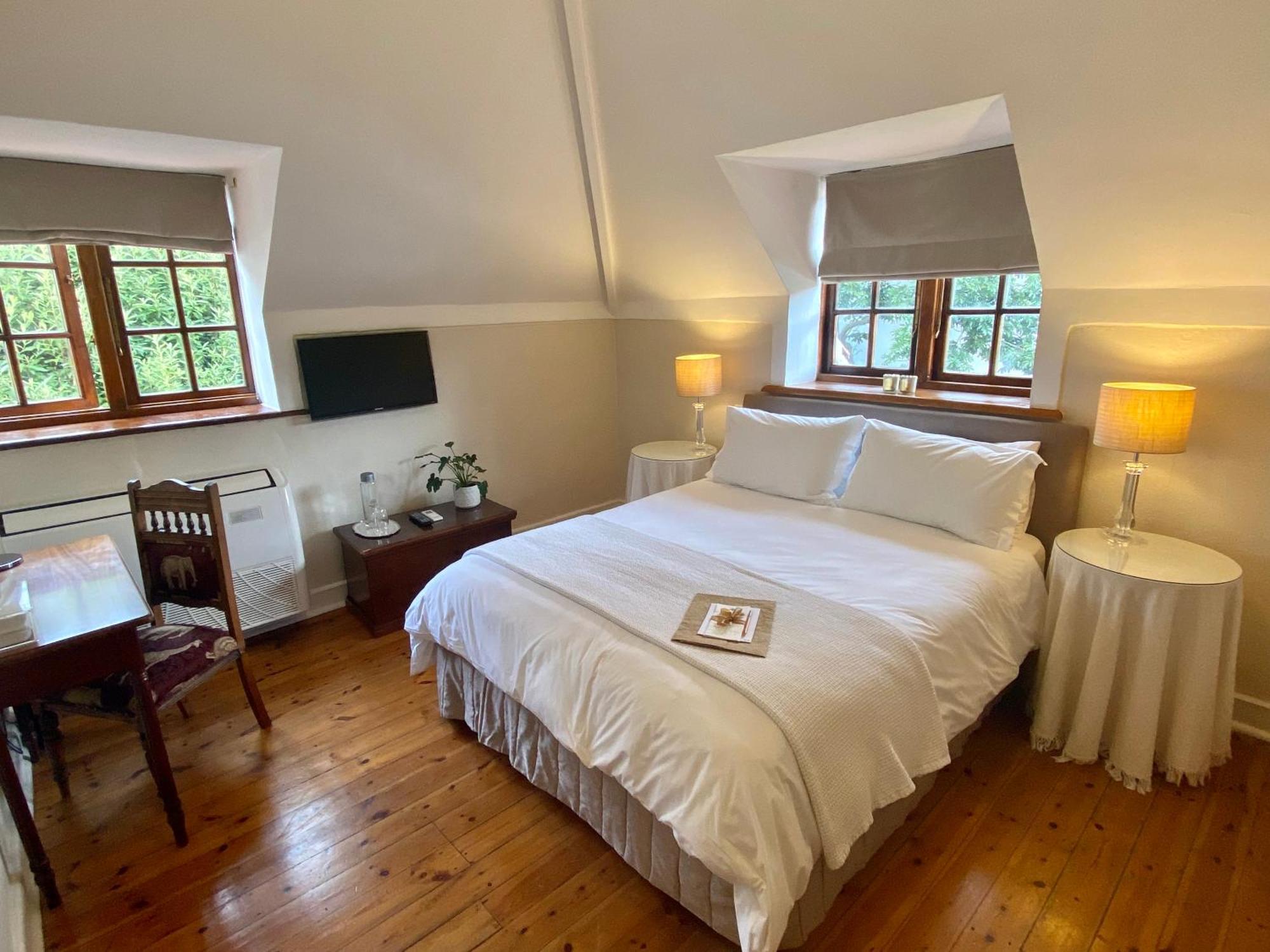 Acorn House Bed & Breakfast Кейптаун Екстериор снимка